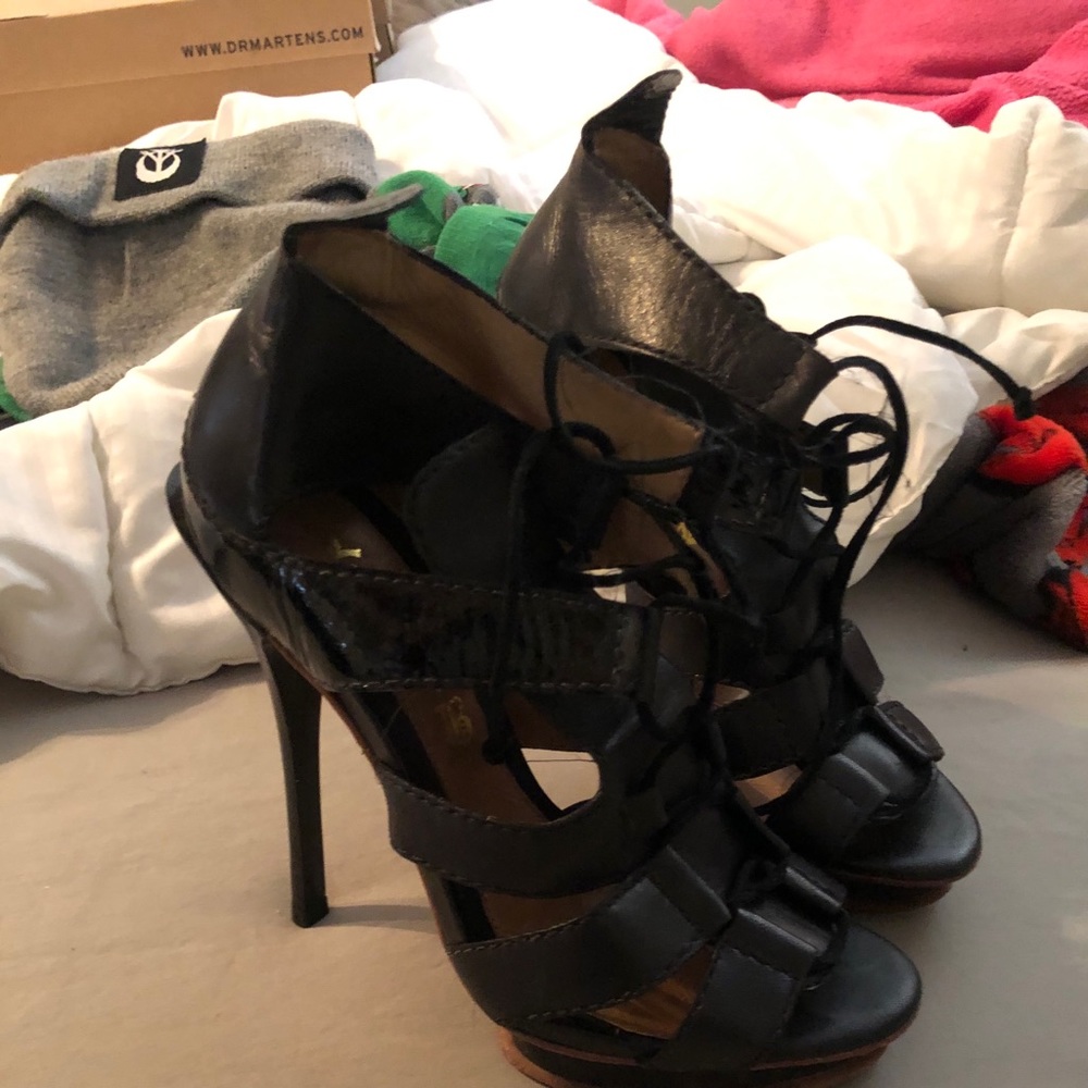 L. A. M. B. Heels size 5. 5 inch heel